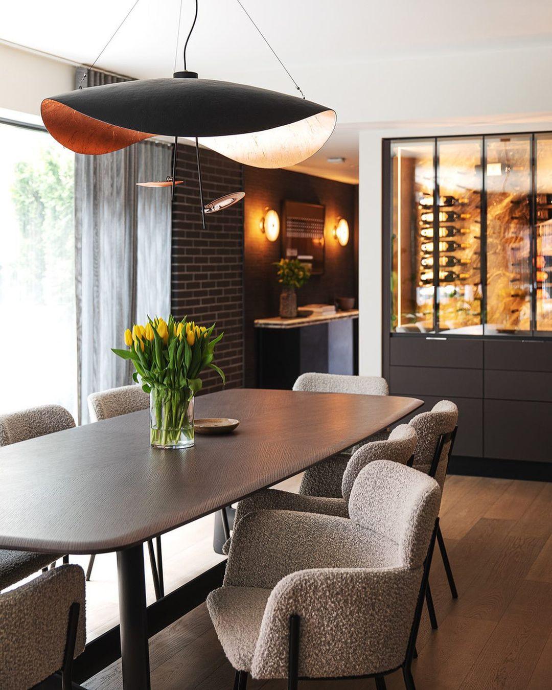 Pendant Lamp Art Deco with Curved Wave Shade and Integrated LED