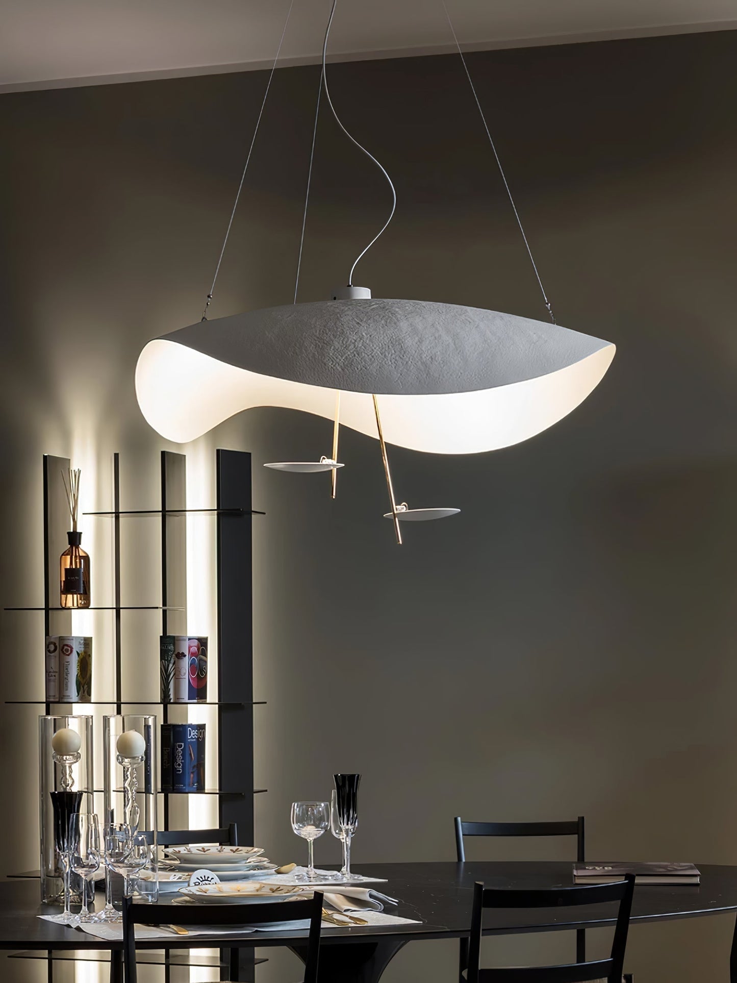 Pendant Lamp Art Deco with Curved Wave Shade and Integrated LED