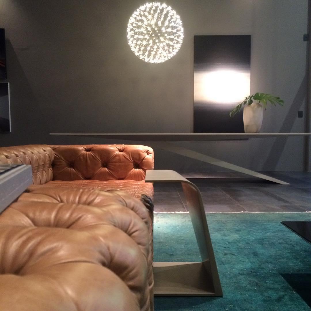 Pendant Lamp Modern Geometric Globe with Integrated LED Sparkling Sphere