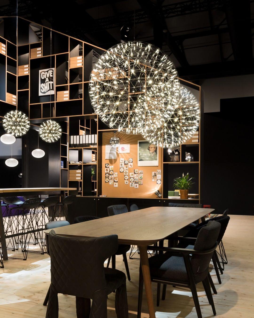 Pendant Lamp Modern Geometric Globe with Integrated LED Sparkling Sphere