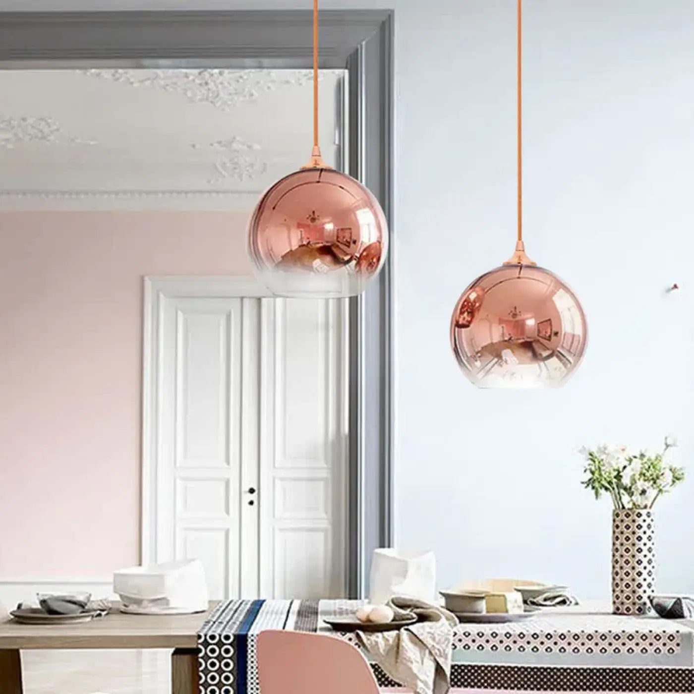 Pendant Lamp Modern with Gradient Glass Globe Shade