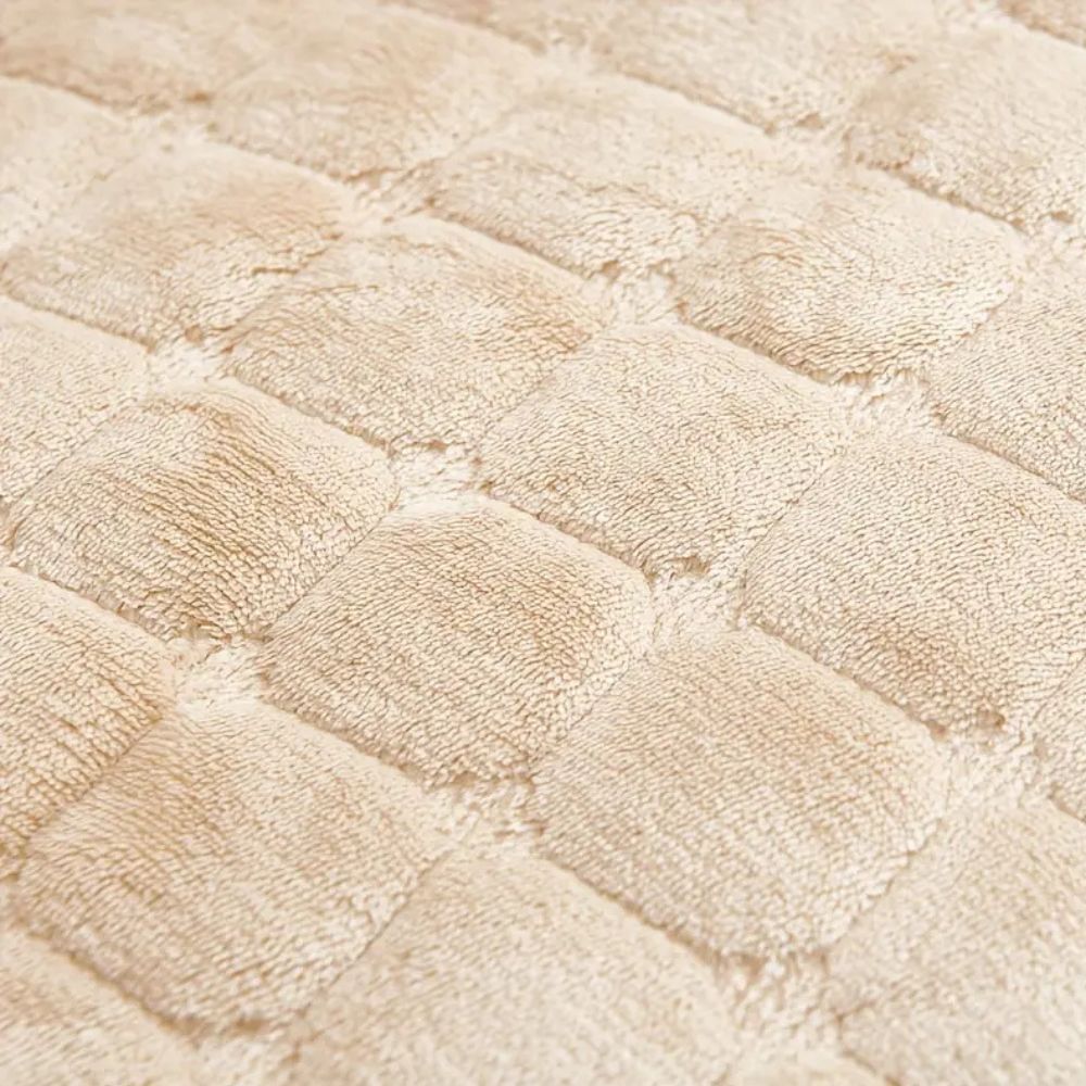 Quilted Recliner Cover with Non-Slip Grip