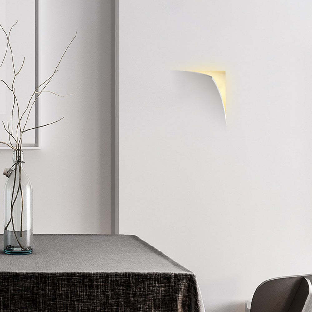 Recessed Wall Lamp Minimalist with Sculptural Plaster Shade and Warm LED Light