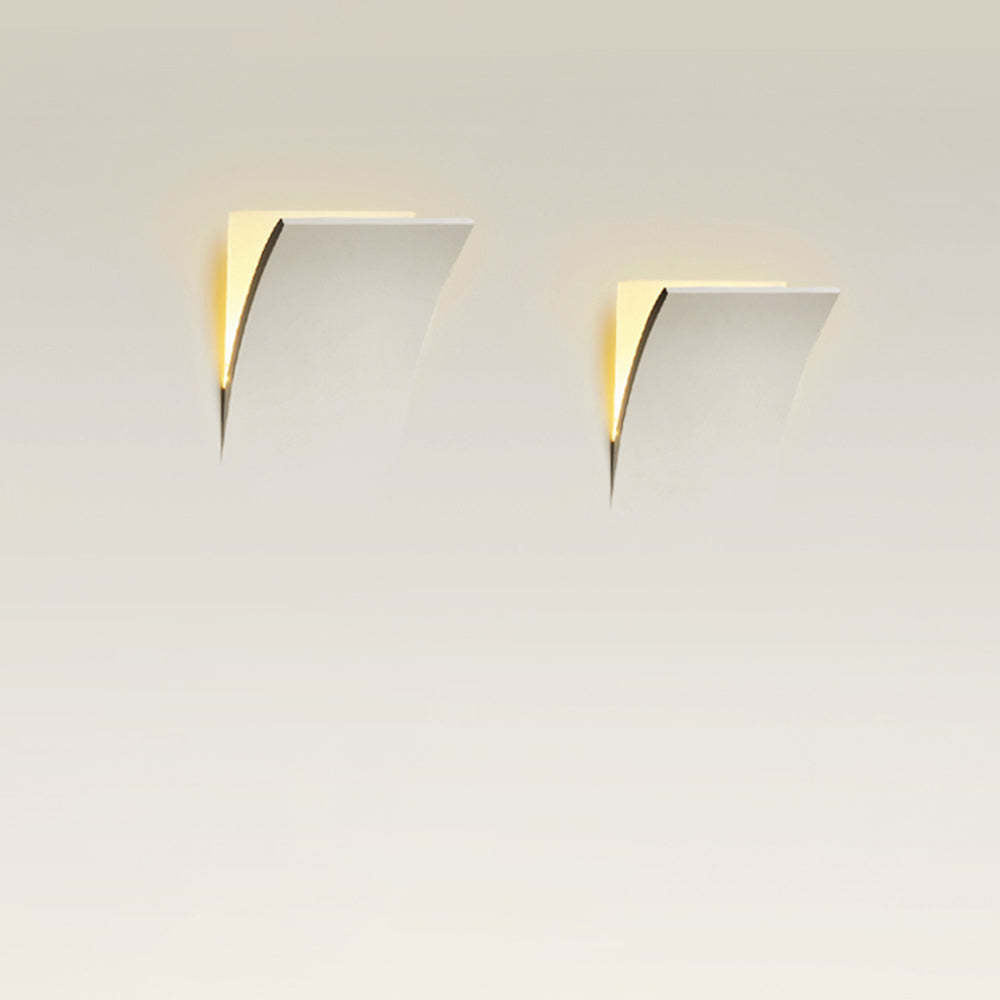 Recessed Wall Lamp Minimalist with Sculptural Plaster Shade and Warm LED Light