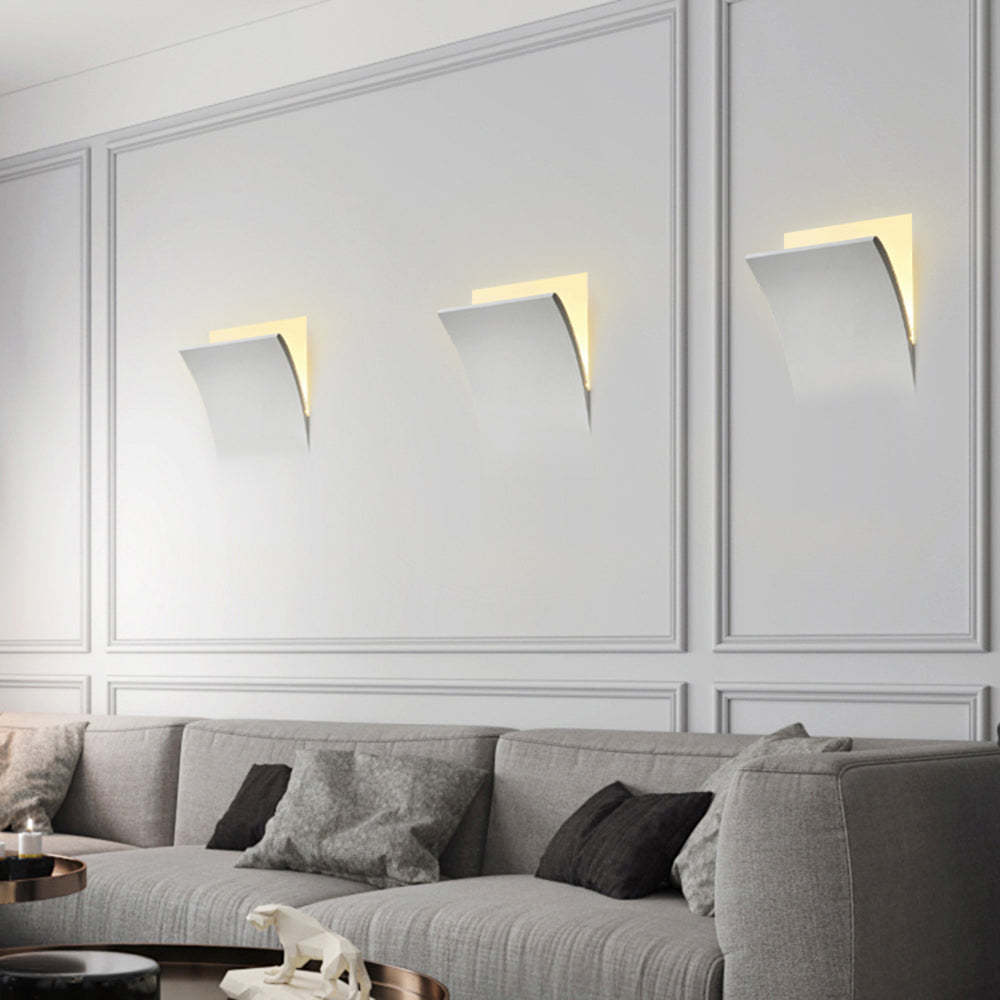 Recessed Wall Lamp Minimalist with Sculptural Plaster Shade and Warm LED Light