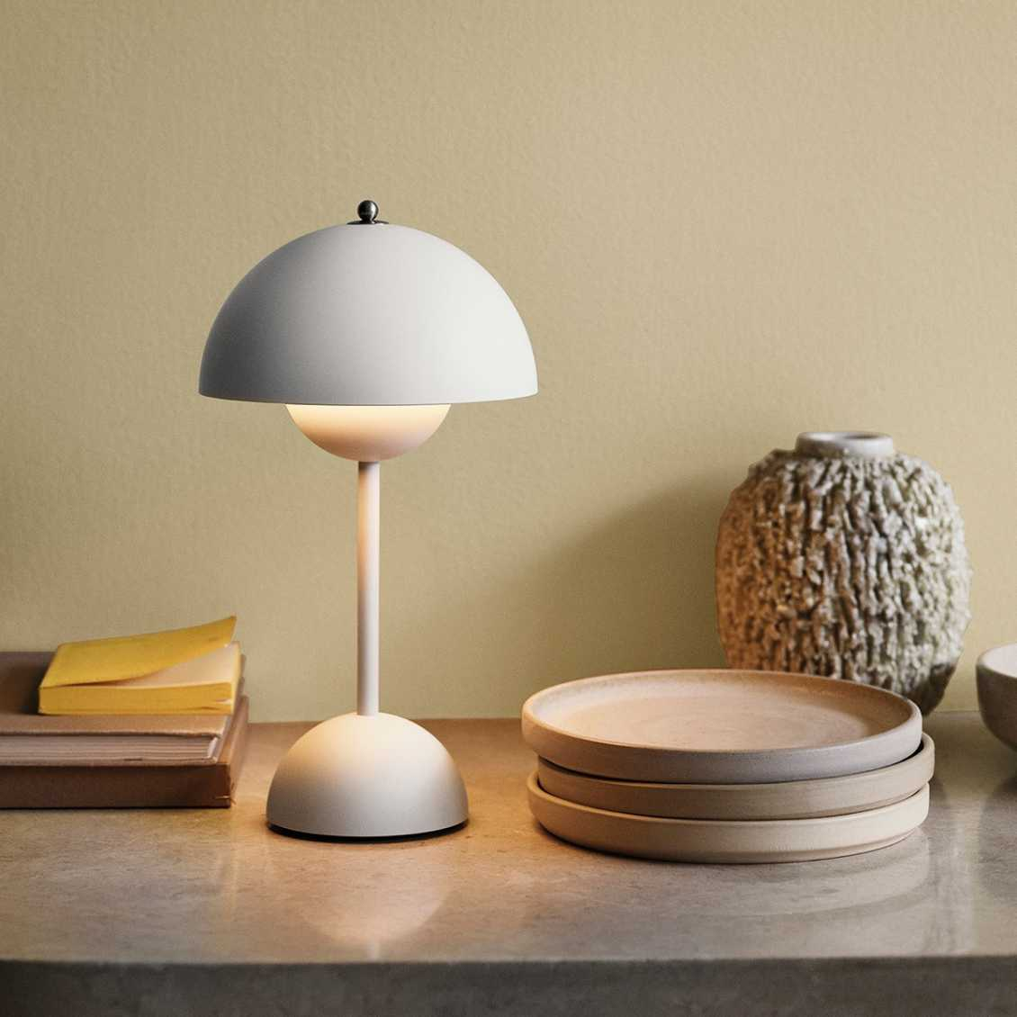 Retro Mushroom Table Lamp Cordless Rechargeable with Dome Shade