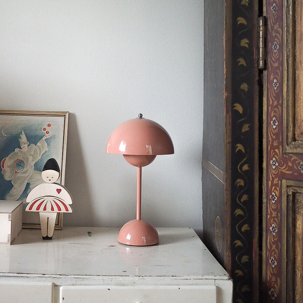 Retro Mushroom Table Lamp Cordless Rechargeable with Dome Shade