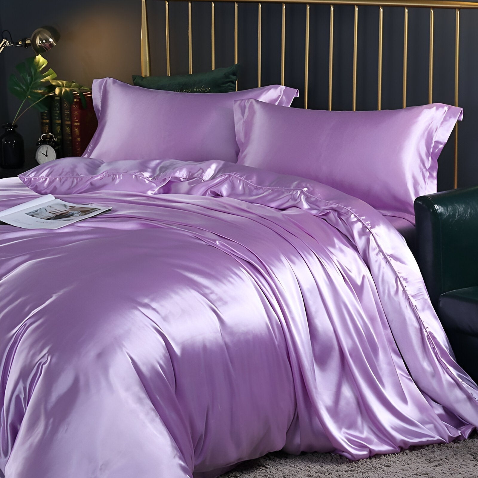 Satin Duvet Cover Set with 2 Pillowcases, Glossy Finish
