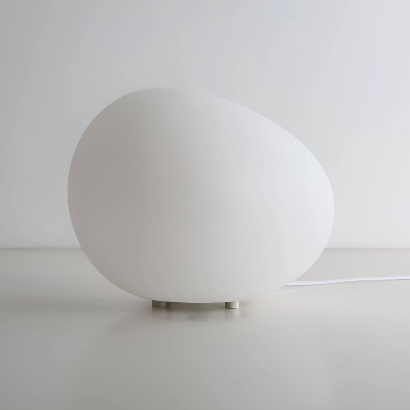 Table Lamp Minimalist Pebble Stone Shape with Frosted Globe Diffuser