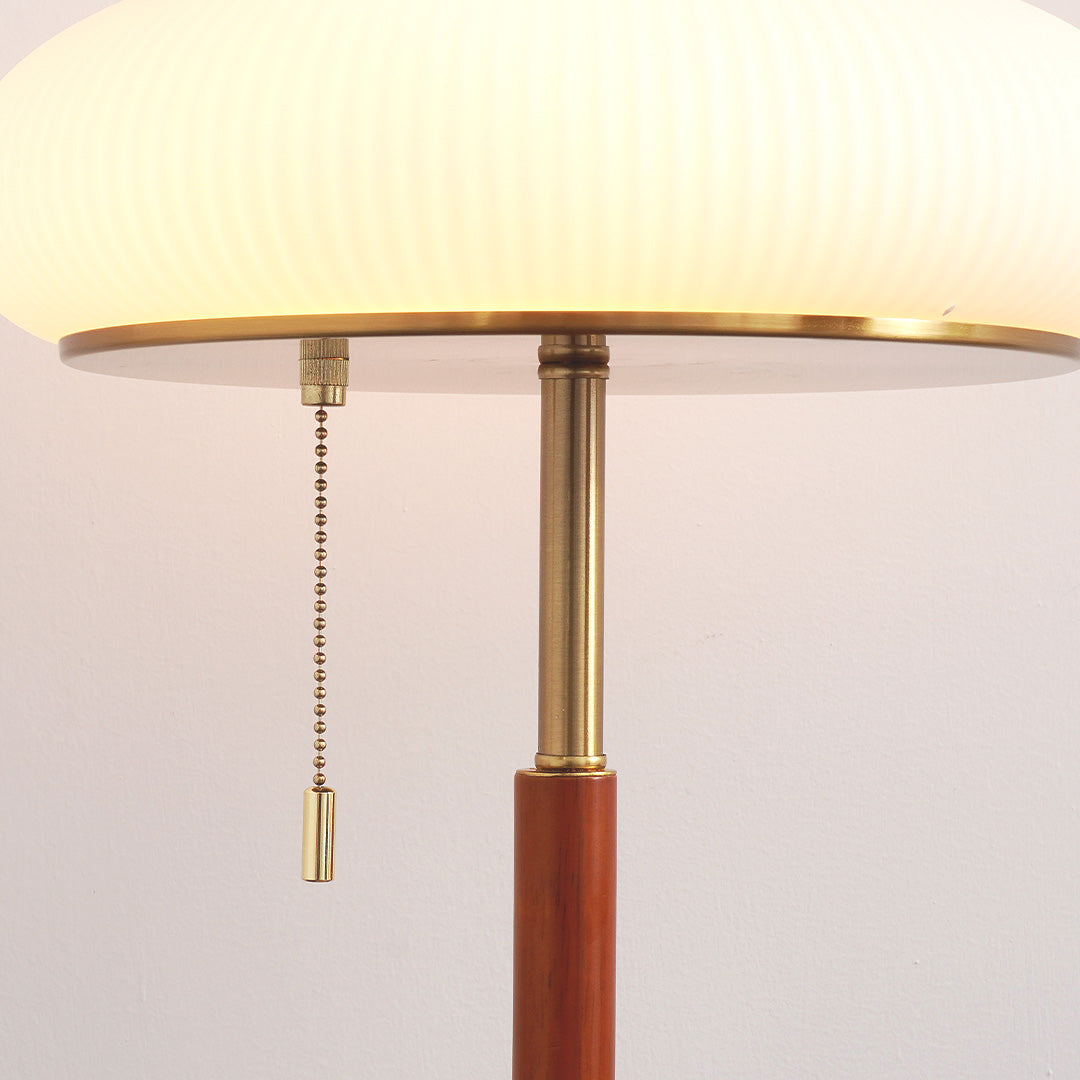 Table Lamp Retro with Ribbed Glass Shade and Pull Chain Switch