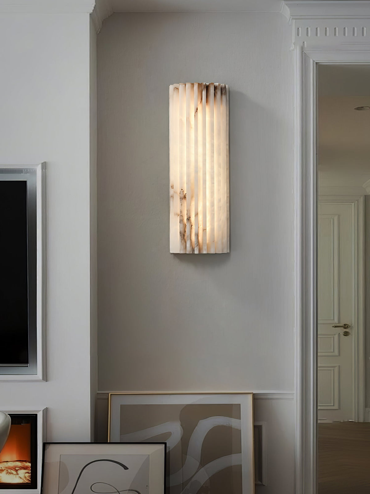 Wall Lamp Art Deco with Alabaster Stone Shade and Integrated LED