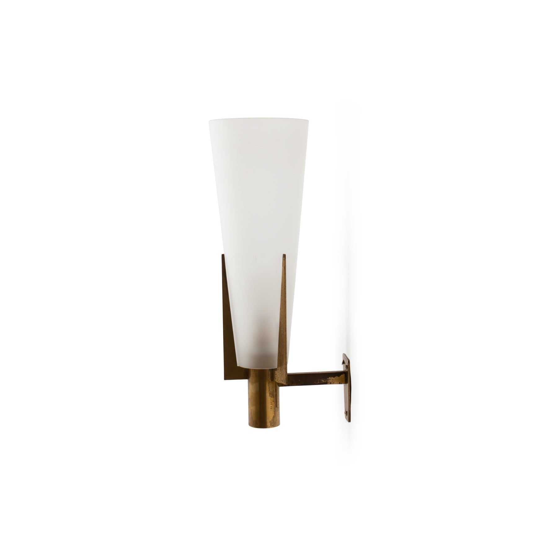 Wall Lamp Art Deco with Conical Glass Shade and Brass Finish
