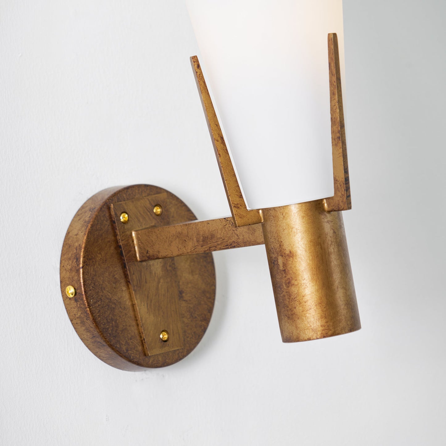 Wall Lamp Art Deco with Conical Glass Shade and Brass Finish