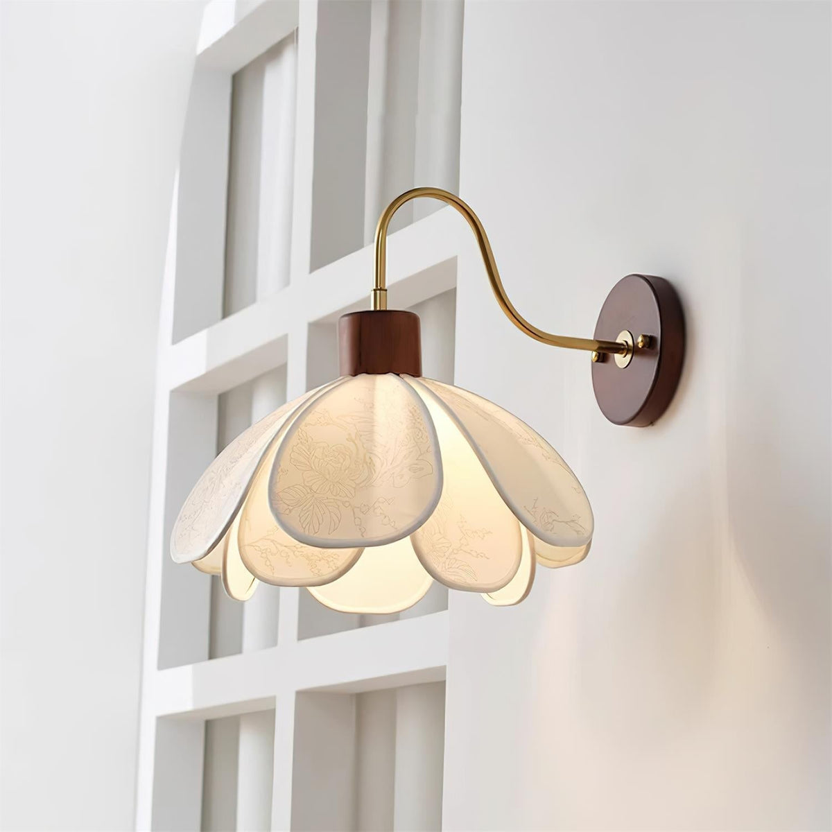 Wall Lamp Bohemian Floral Petal Shade with Wood and Brass Arm