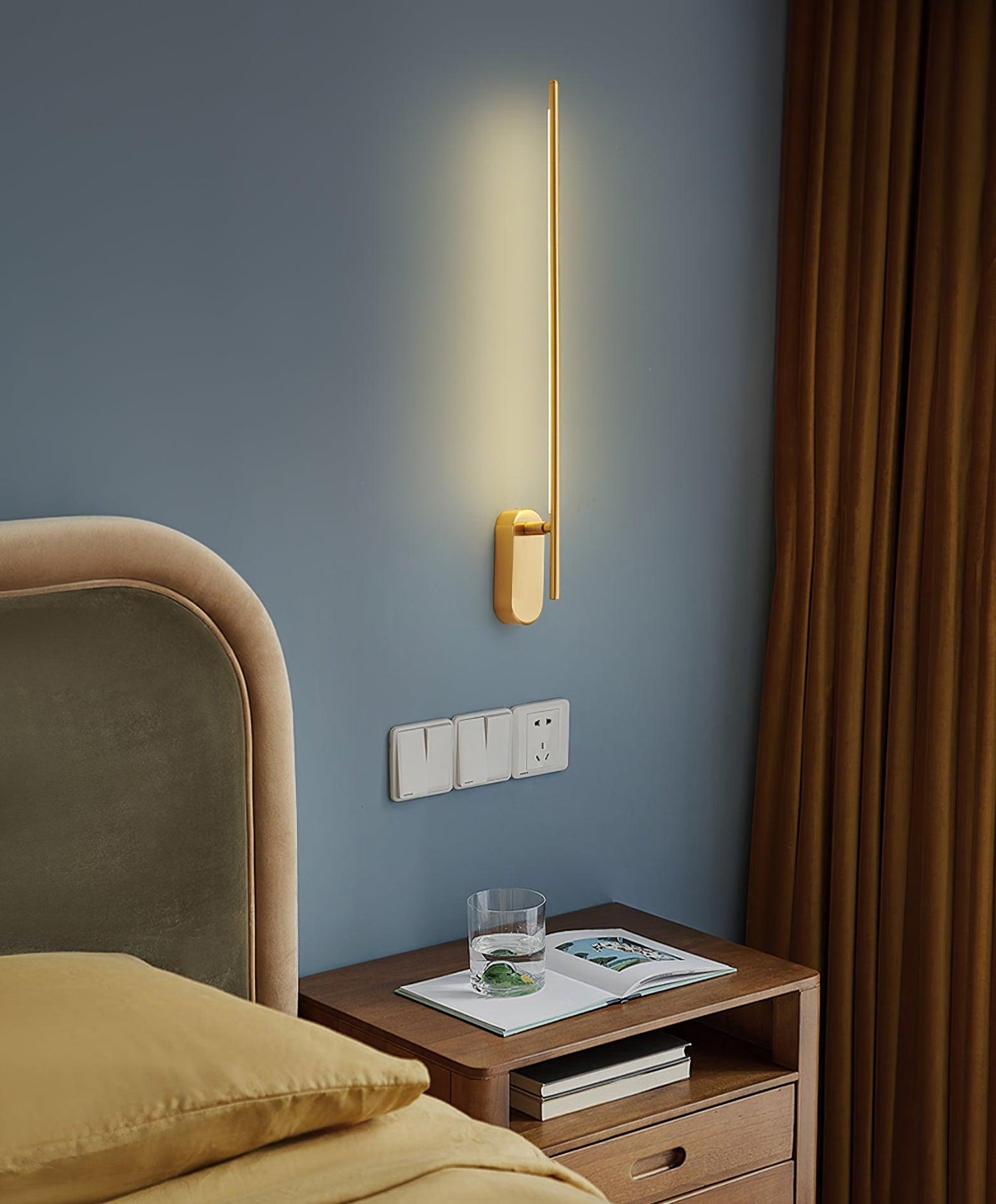 Wall Lamp Minimalist LED Stick Sconce with Integrated Light