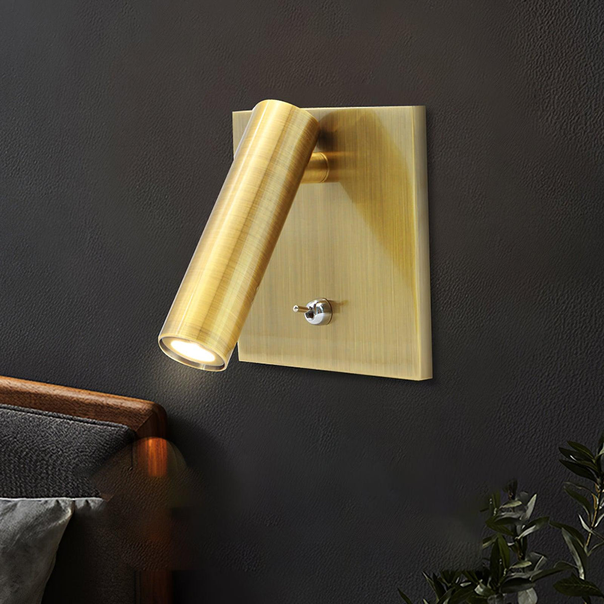 Wall Lamp Minimalist Swivel Spotlight with Built-in Switch and Integrated LED