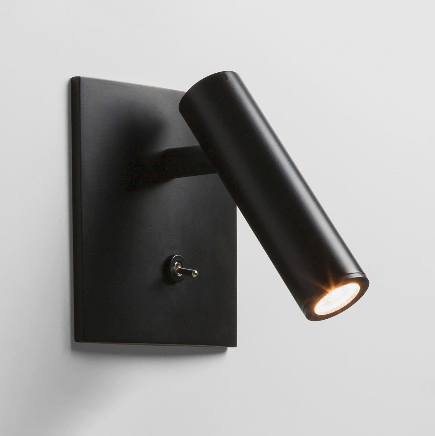 Wall Lamp Minimalist Swivel Spotlight with Built-in Switch and Integrated LED