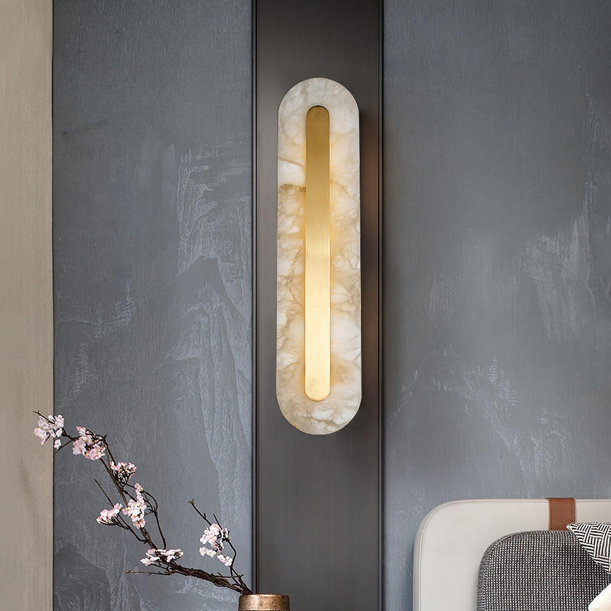 Wall Lamp Modern Alabaster with Integrated LED and Brass Finish