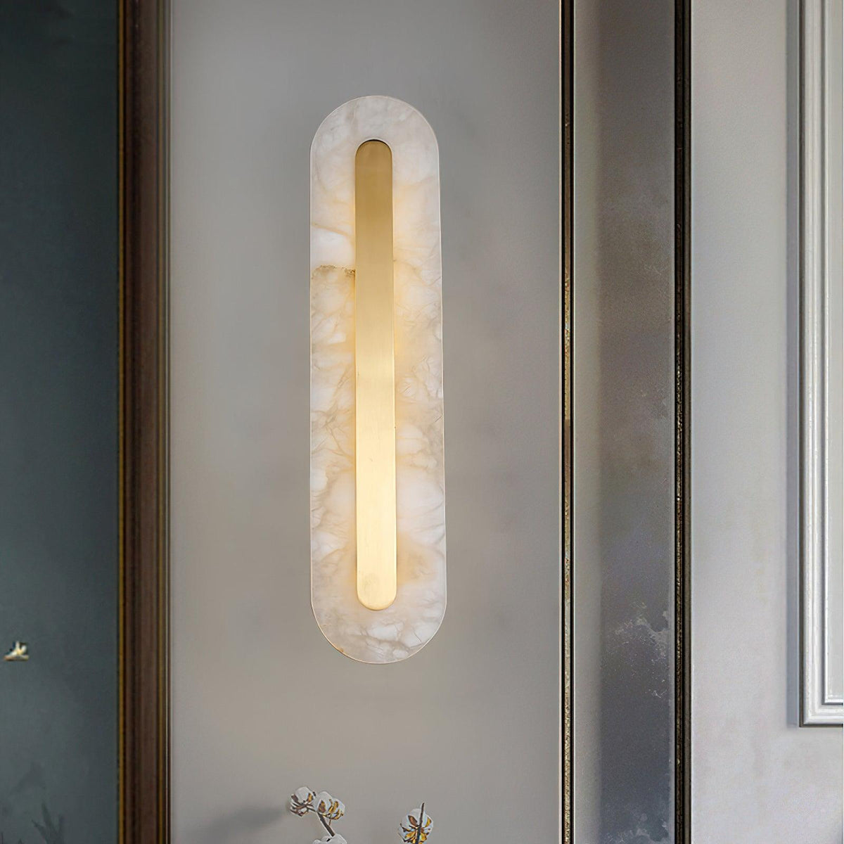 Wall Lamp Modern Alabaster with Integrated LED and Brass Finish