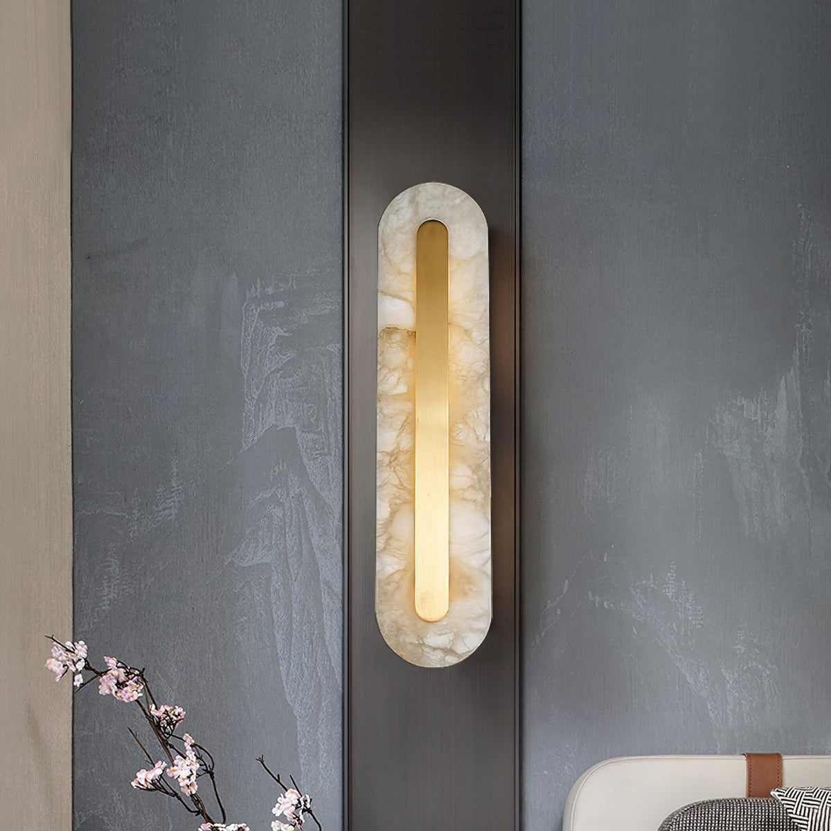 Wall Lamp Modern Alabaster with Integrated LED and Brass Finish