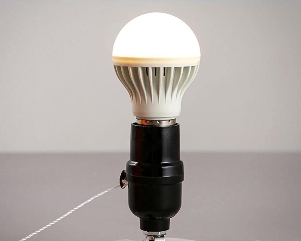 Wall Lamp Modern Balloon Shape with Pull Switch for Kids Room and Living Room