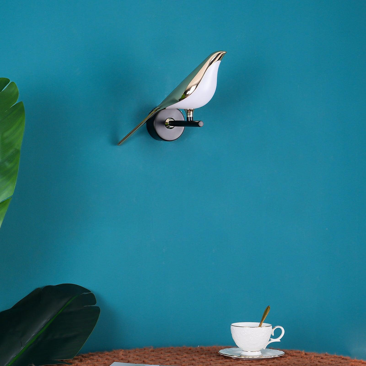 Wall Lamp Modern Bird Shape with Integrated LED and Warm Light