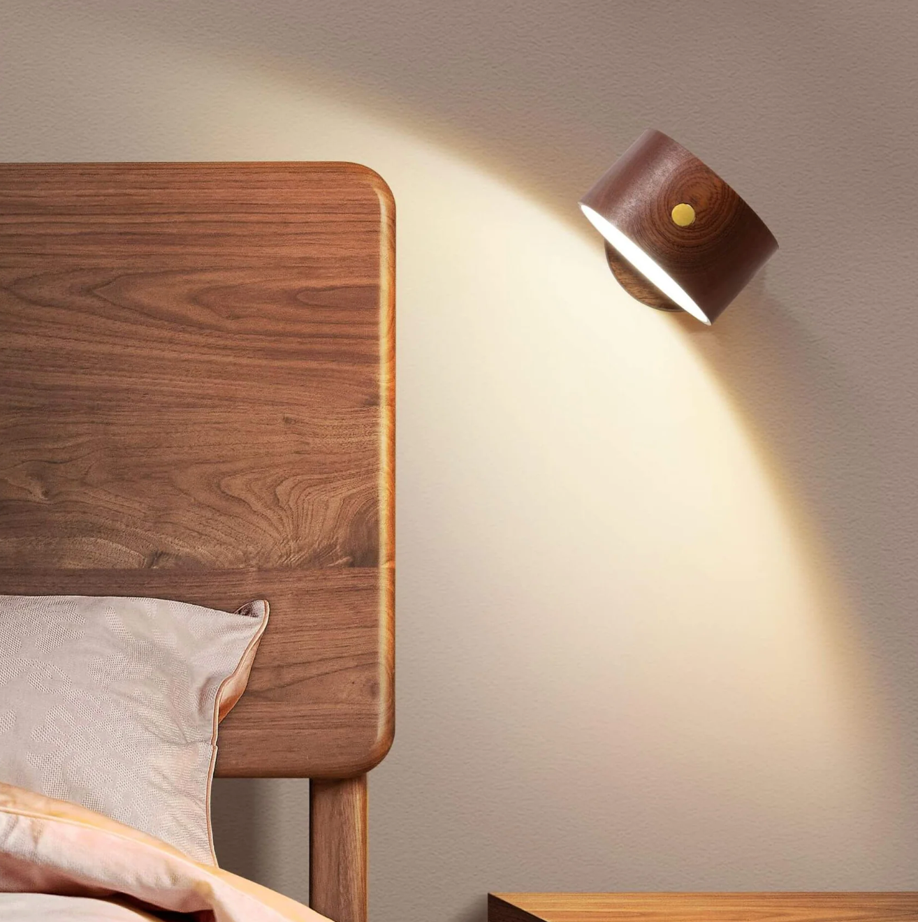 Wall Lamp Scandinavian Style with Rotatable Head and USB Charging
