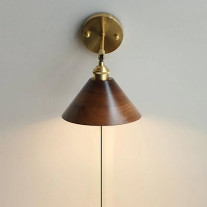 Wall Lamp Scandinavian Vintage with Pull Chain Switch and Wood Shade